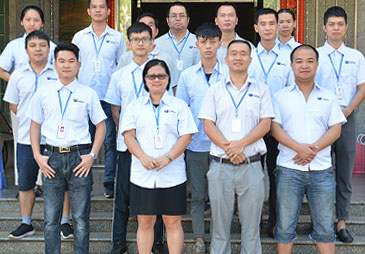 藍(lán)盾機(jī)電十分注重技術(shù)團(tuán)隊(duì)