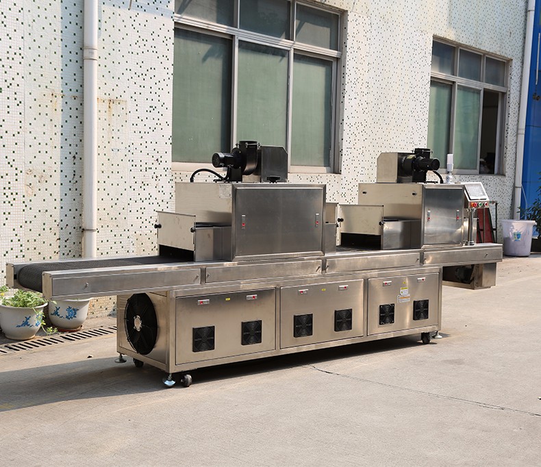 醫(yī)用口罩uv點膠粘貼LED uv固光固化設備.jpg